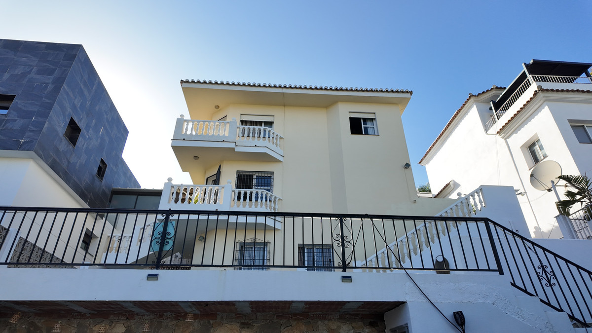 Geschakelde Woning te koop in Mijas | 9 slaapkamers H5391589
