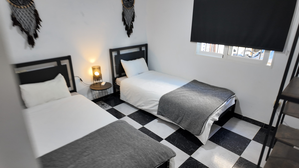 Geschakelde Woning te koop in Mijas | 9 slaapkamers H5391589