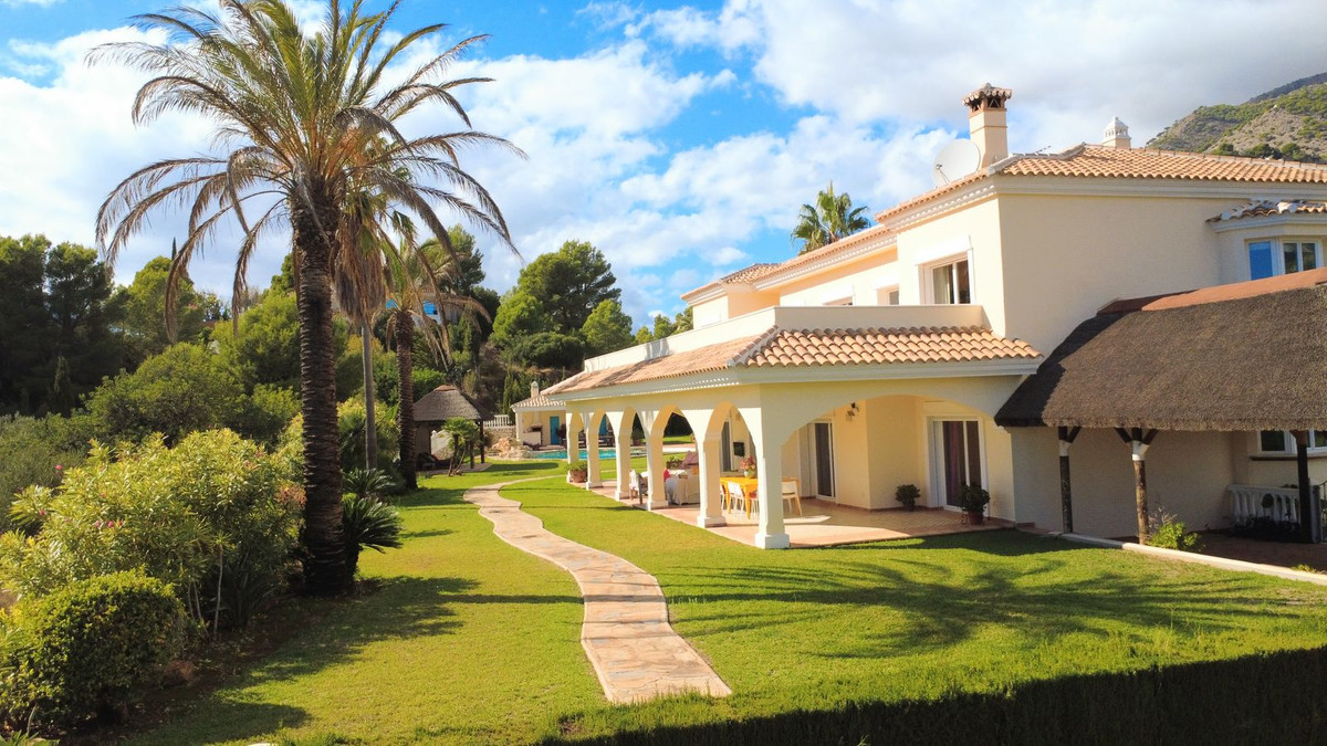 Finca - Cortijo te koop in Mijas | 6 slaapkamers H5394856