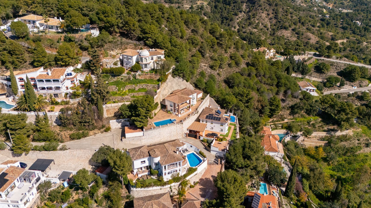 Vrijstaande Villa te koop in Mijas | 3 slaapkamers H5413117