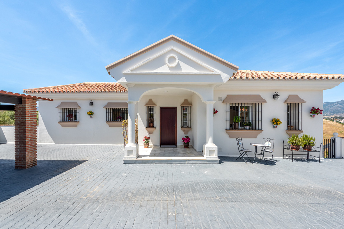 Property main view 34