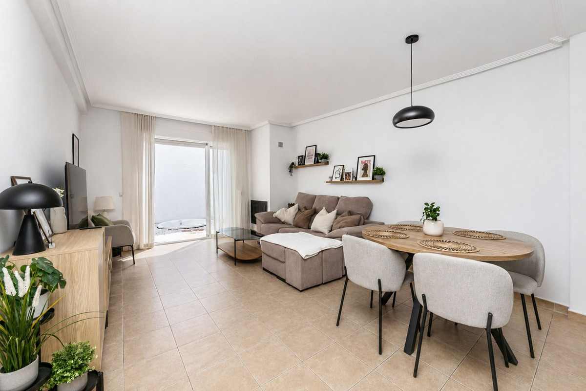 Geschakelde Woning te koop in Mijas | 2 slaapkamers H5417914