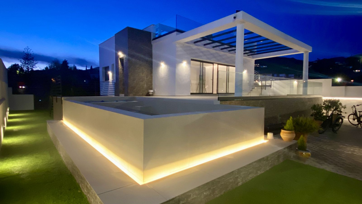 Vrijstaande Villa te koop in Mijas | 4 slaapkamers H5425975