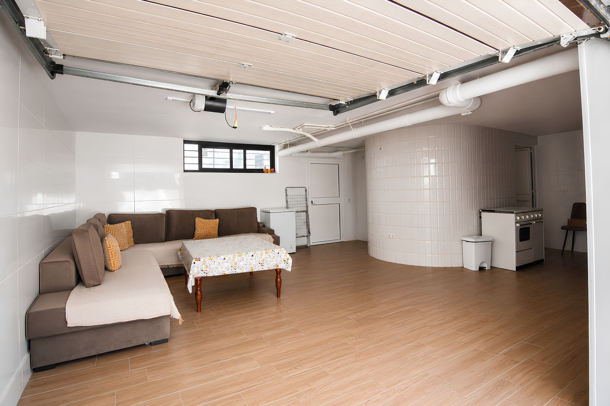 Property main view 34