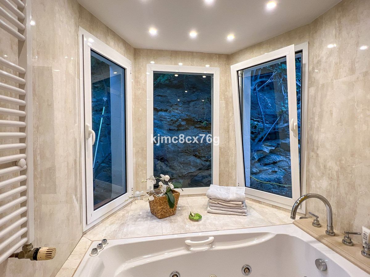 Vrijstaande Villa te koop in Mijas | 3 slaapkamers H5434009