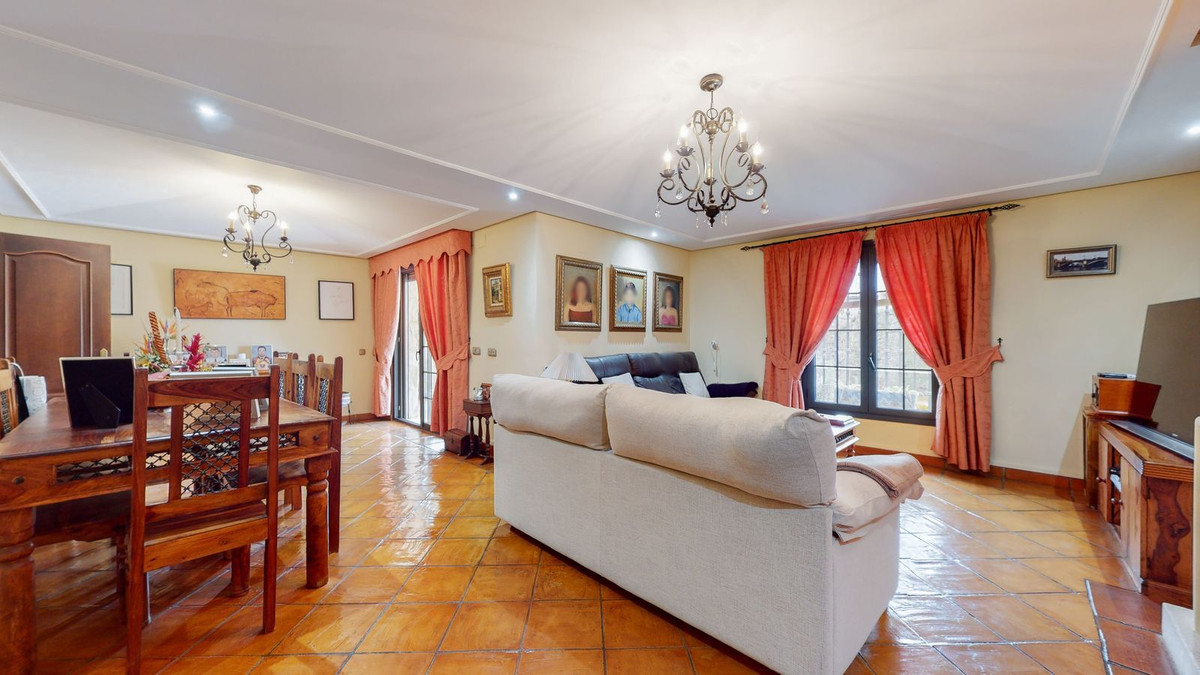 Vrijstaande Villa te koop in Mijas | 4 slaapkamers H5434879