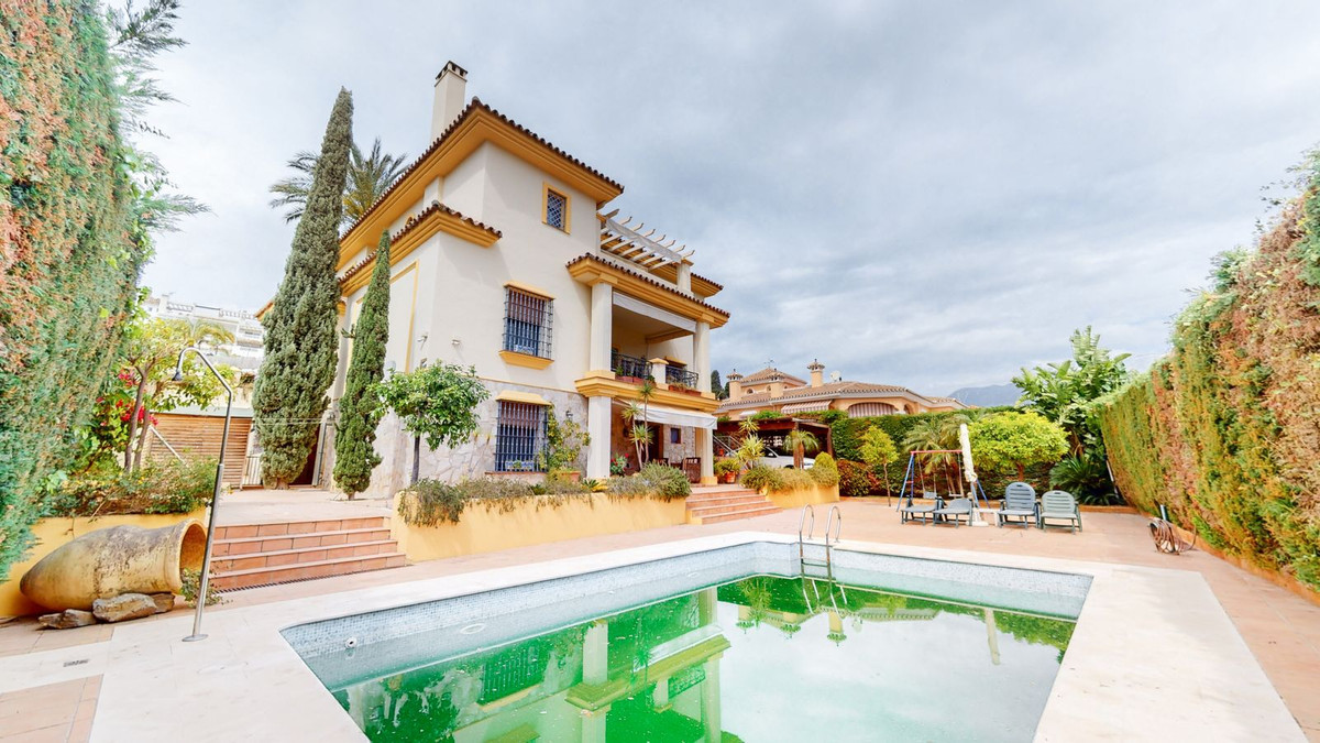 Vrijstaande Villa te koop in Mijas | 4 slaapkamers H5434879