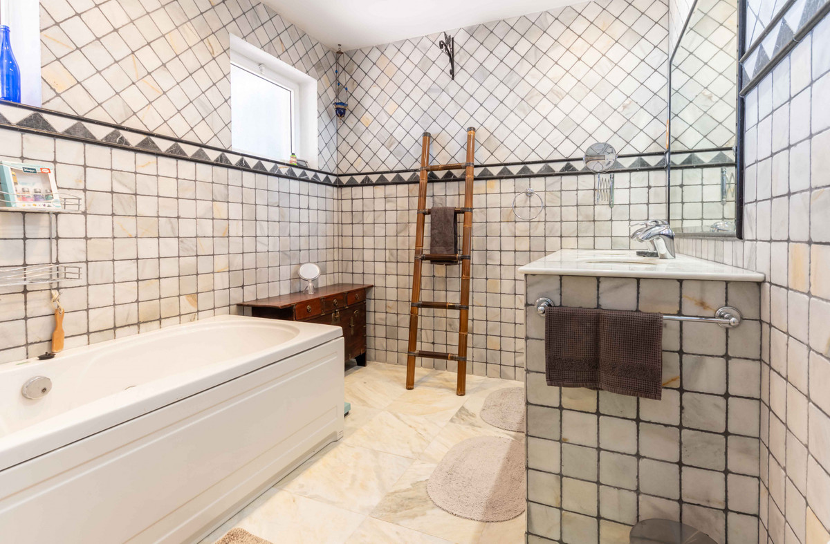 Finca - Cortijo te koop in Mijas | 5 slaapkamers H5457649
