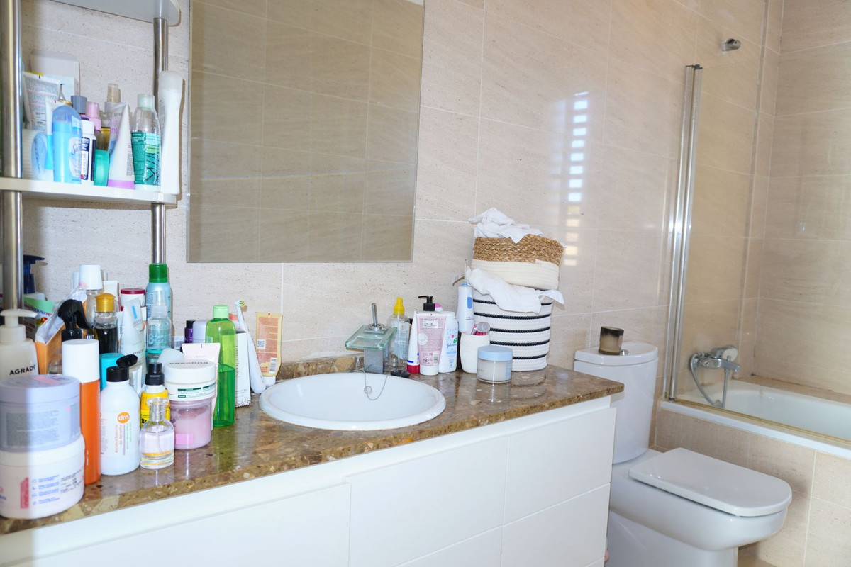 Geschakelde Woning te koop in Mijas | 4 slaapkamers H5472580