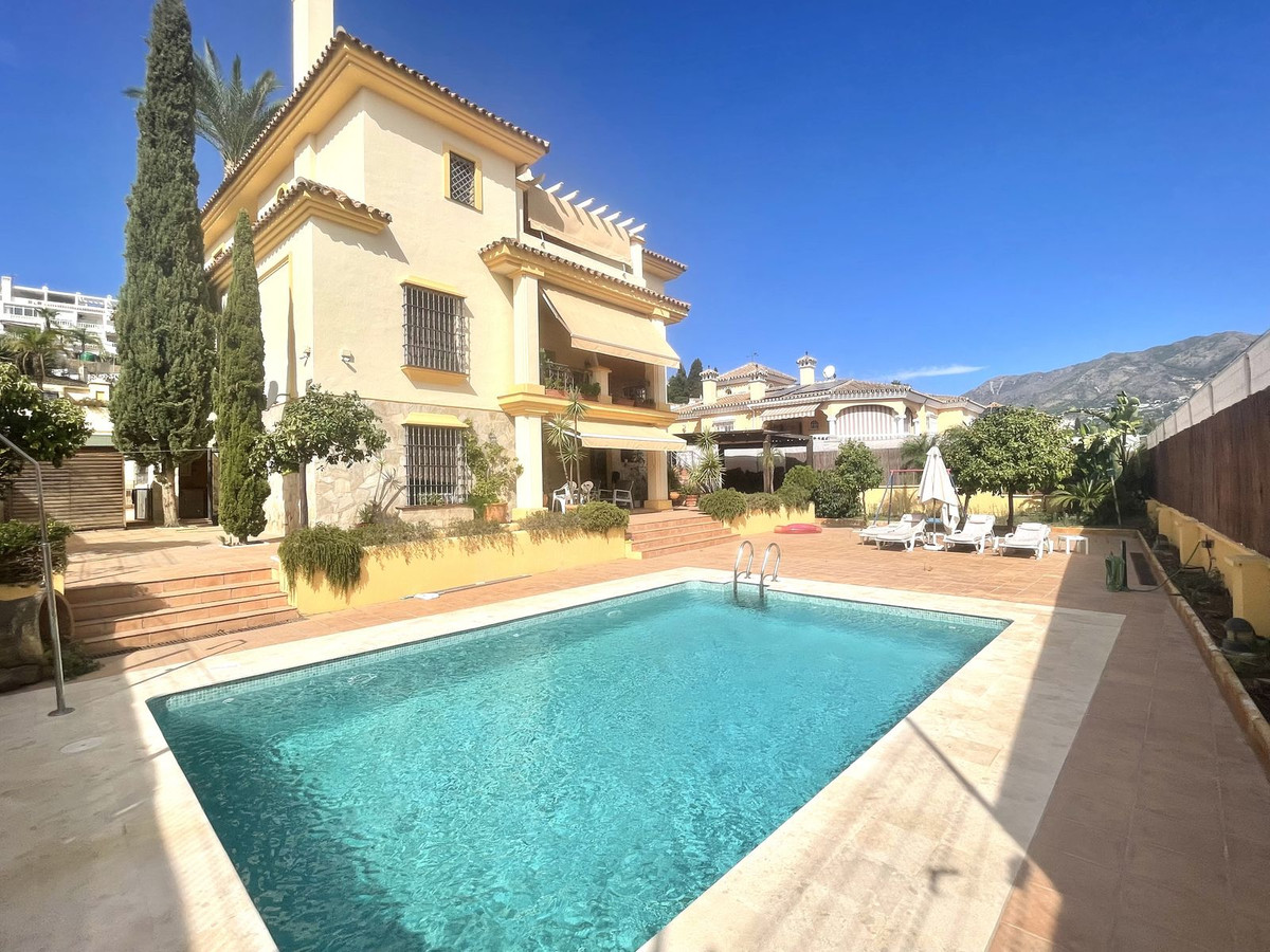 Vrijstaande Villa te koop in Mijas | 5 slaapkamers H5482513