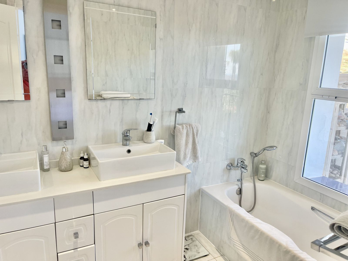 Geschakelde Woning te koop in Mijas | 2 slaapkamers H5495821