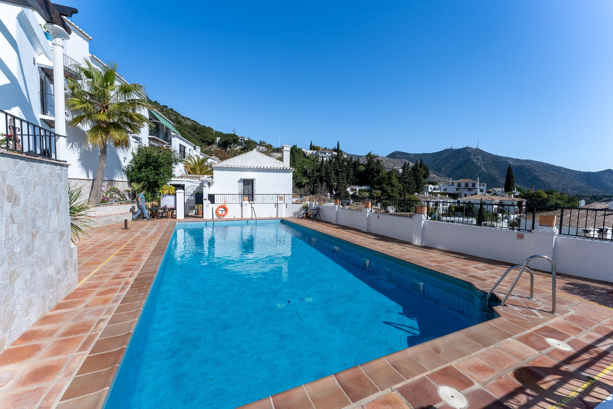 Property main view 30