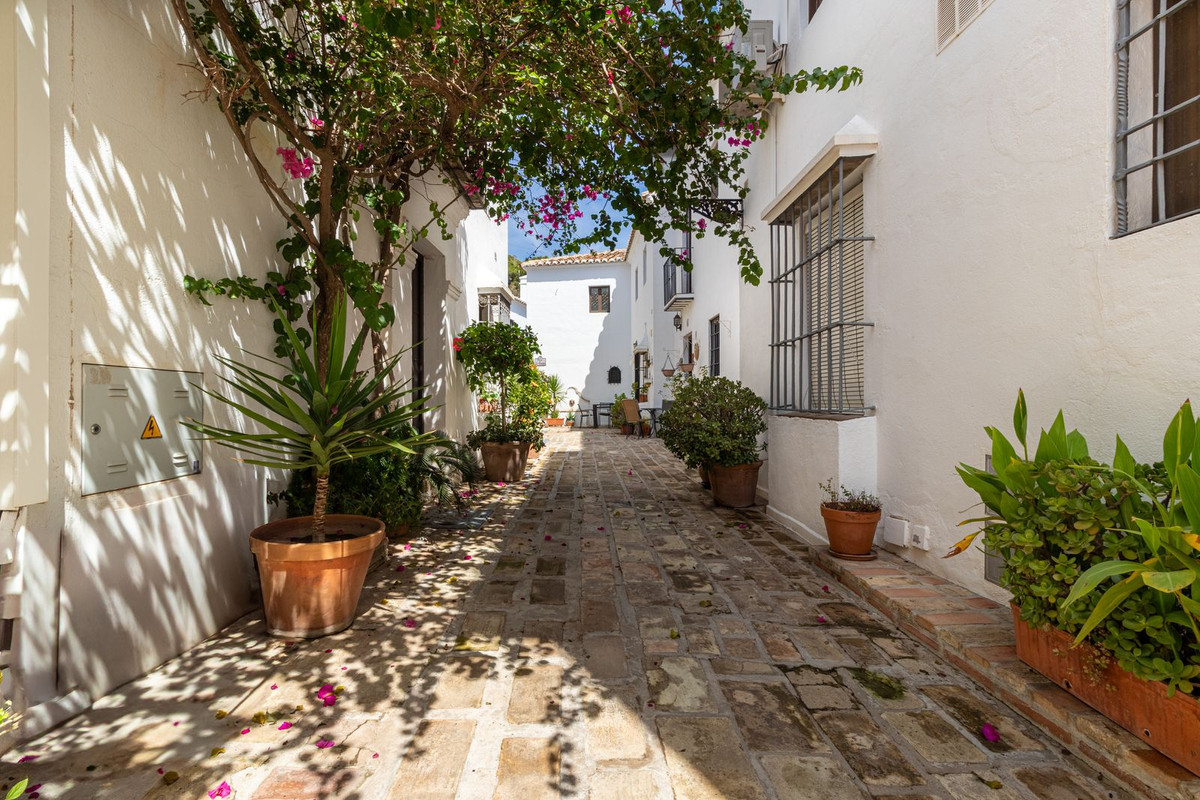 Property main view 33