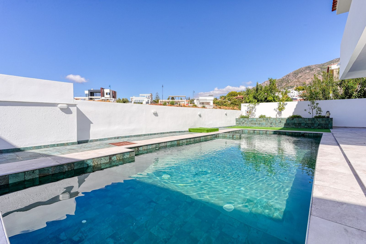 Vrijstaande Villa te koop in Mijas | 5 slaapkamers H5516911