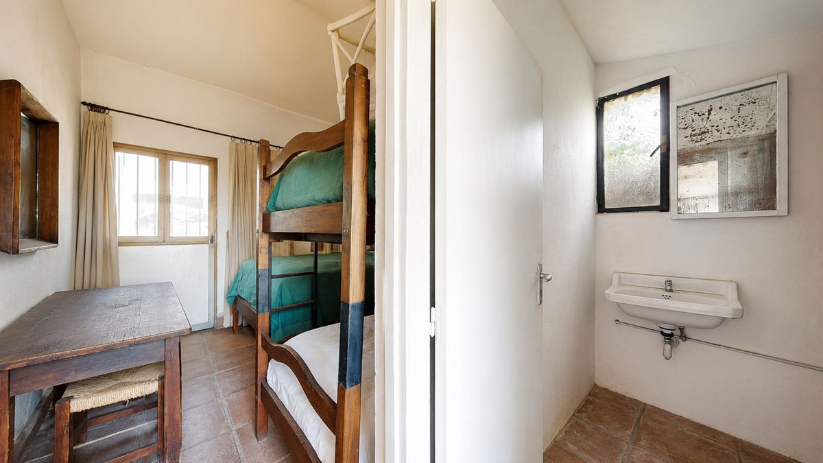 Property main view 20