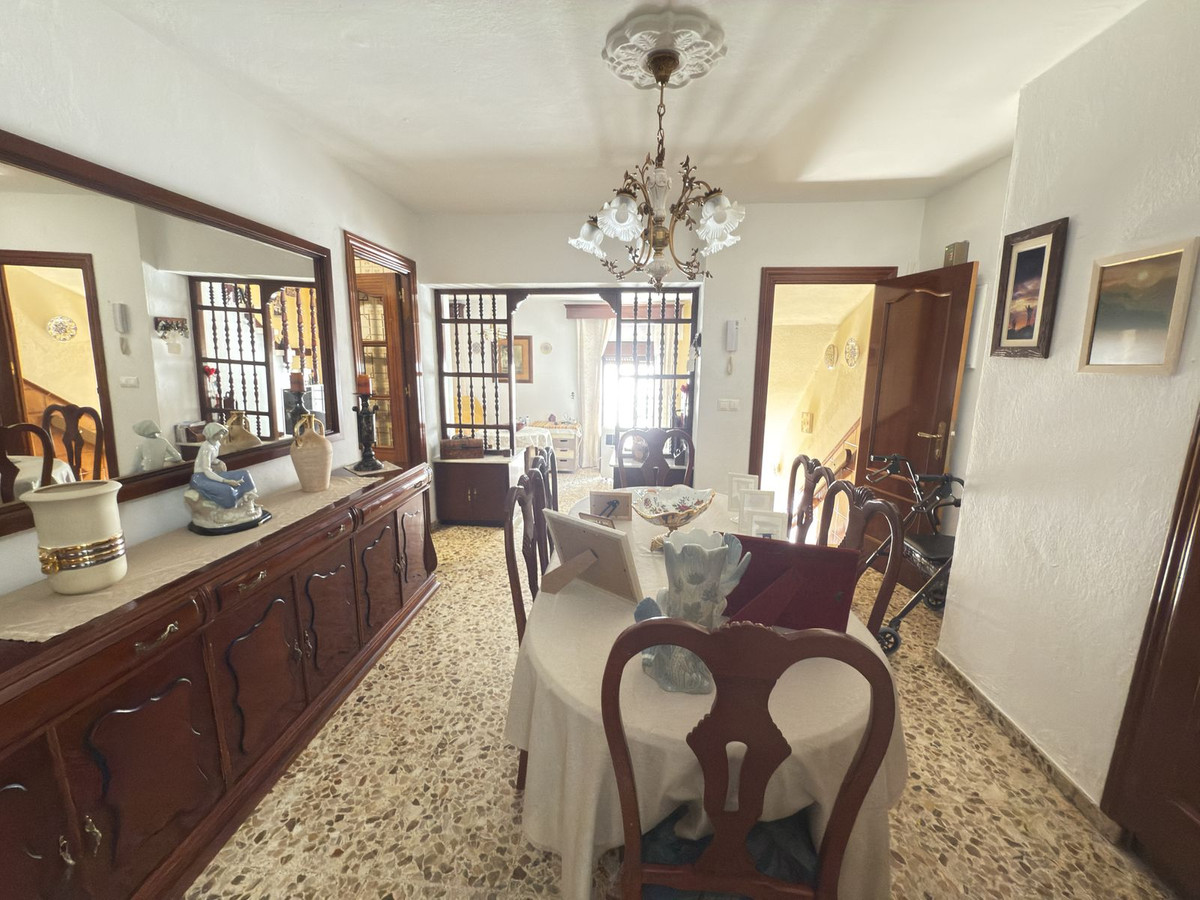 Geschakelde Woning te koop in Mijas | 4 slaapkamers H5528302