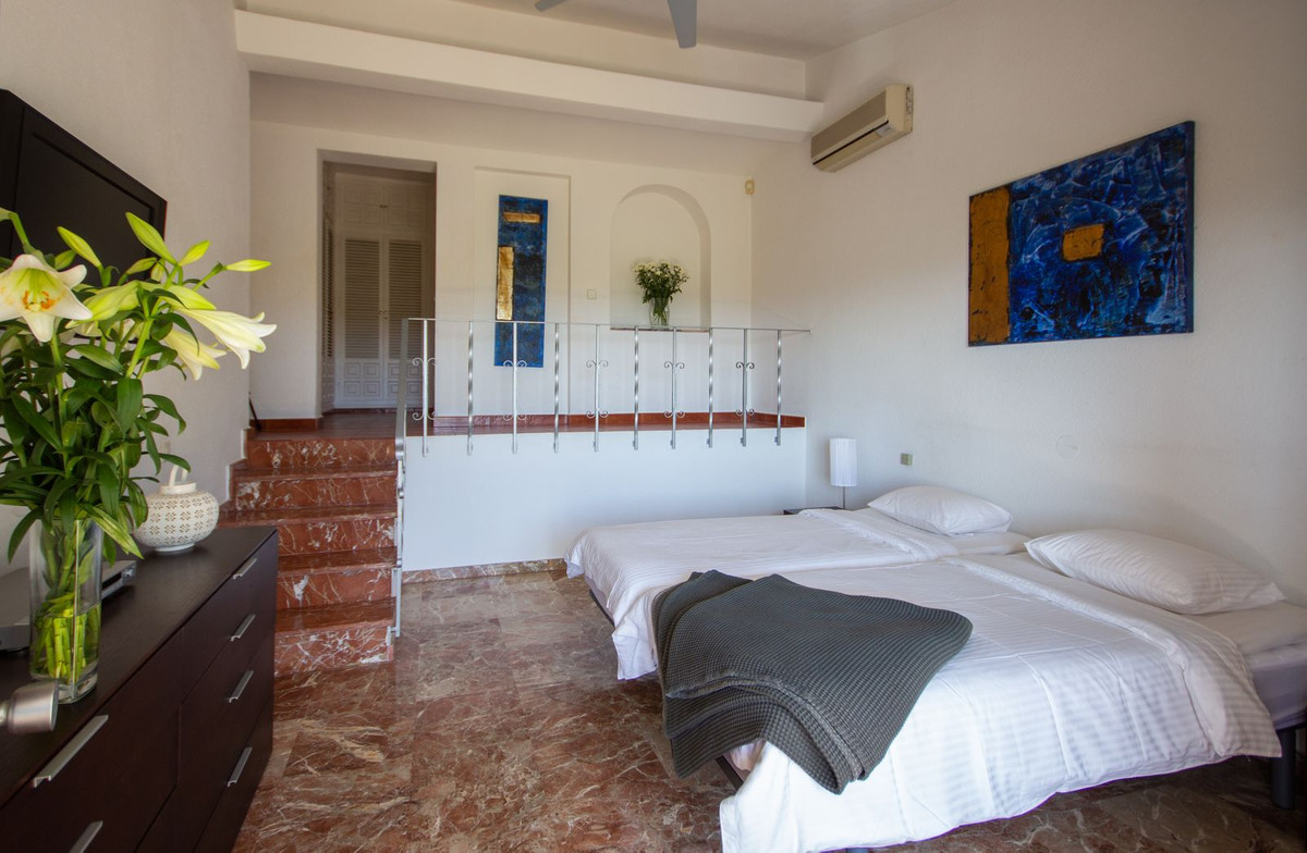 Property main view 30