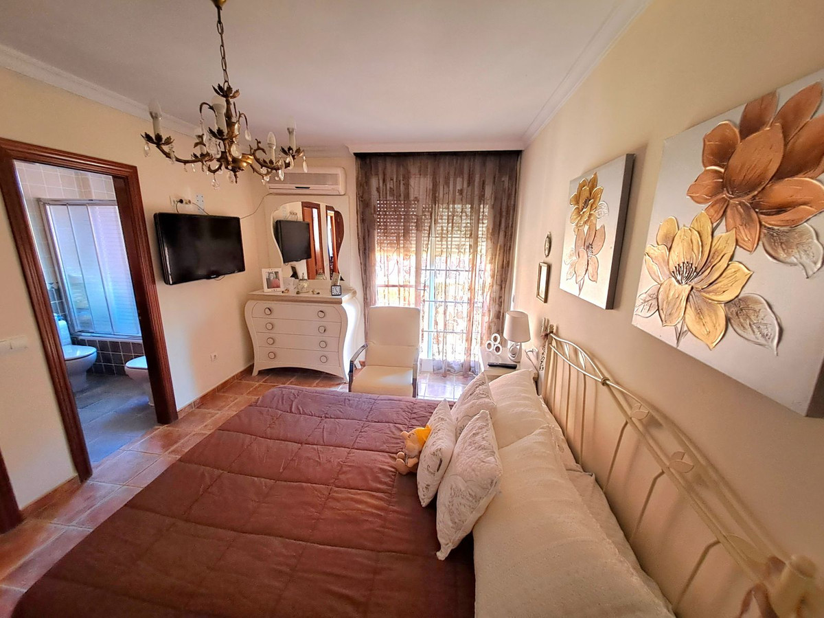 Property main view 44