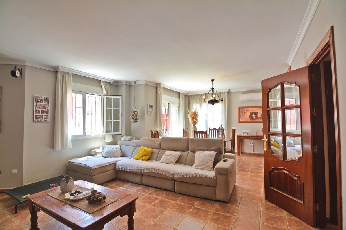 Huis te koop in Mijas Costa | 6 slaapkamers H4780540
