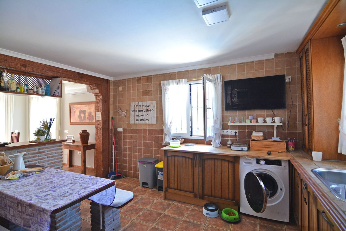 Huis te koop in Mijas Costa | 6 slaapkamers H4780540