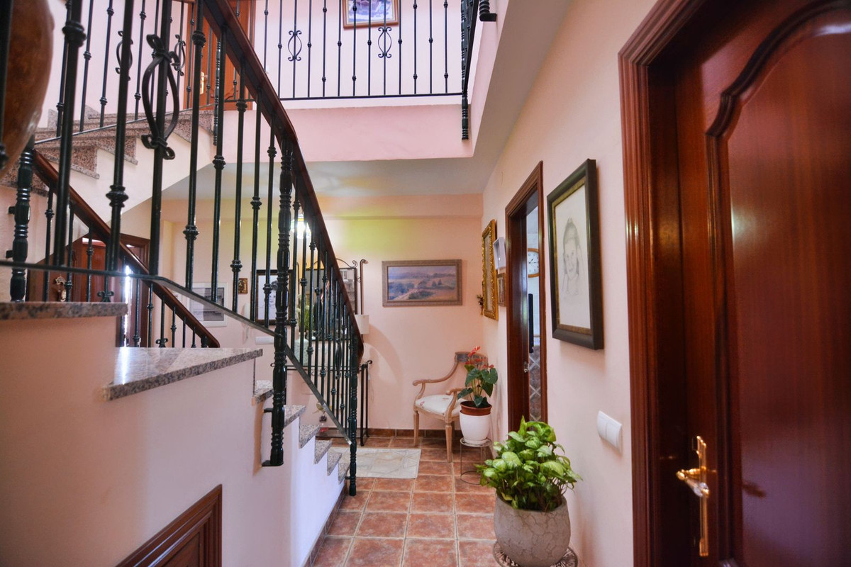 Huis te koop in Mijas Costa | 6 slaapkamers H4780540