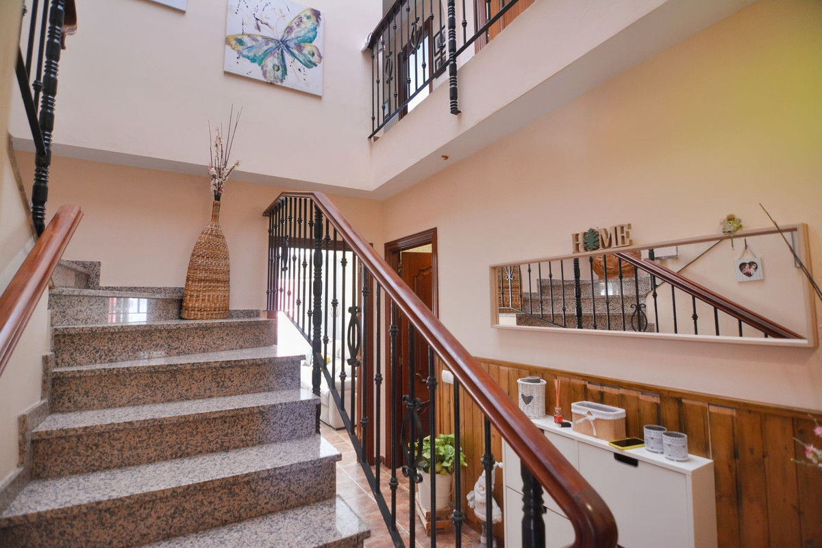 Huis te koop in Mijas Costa | 6 slaapkamers H4780540