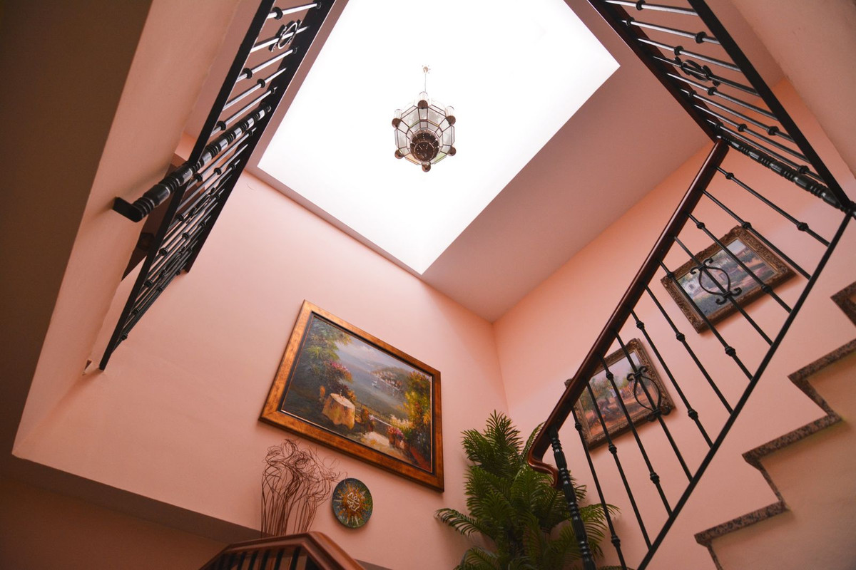 Huis te koop in Mijas Costa | 6 slaapkamers H4780540