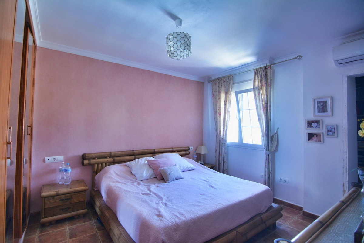 Huis te koop in Mijas Costa | 6 slaapkamers H4780540