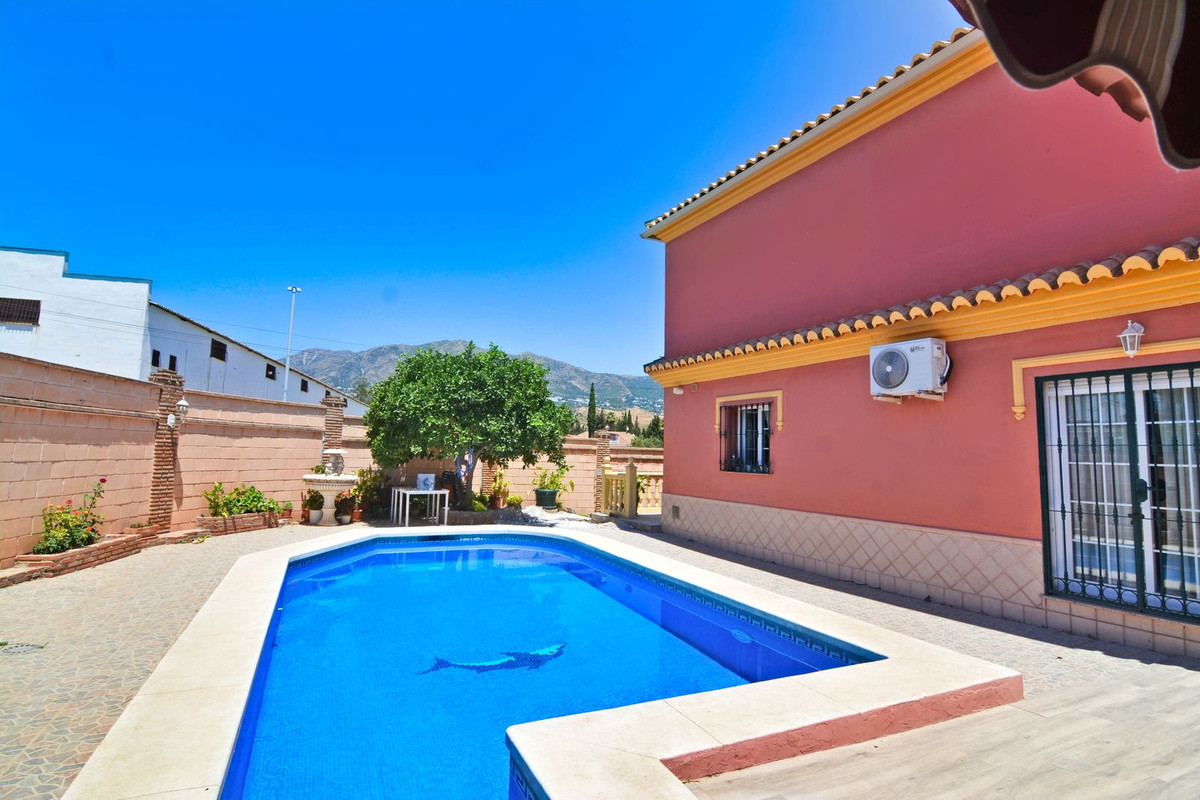 Huis te koop in Mijas Costa | 6 slaapkamers H4780540