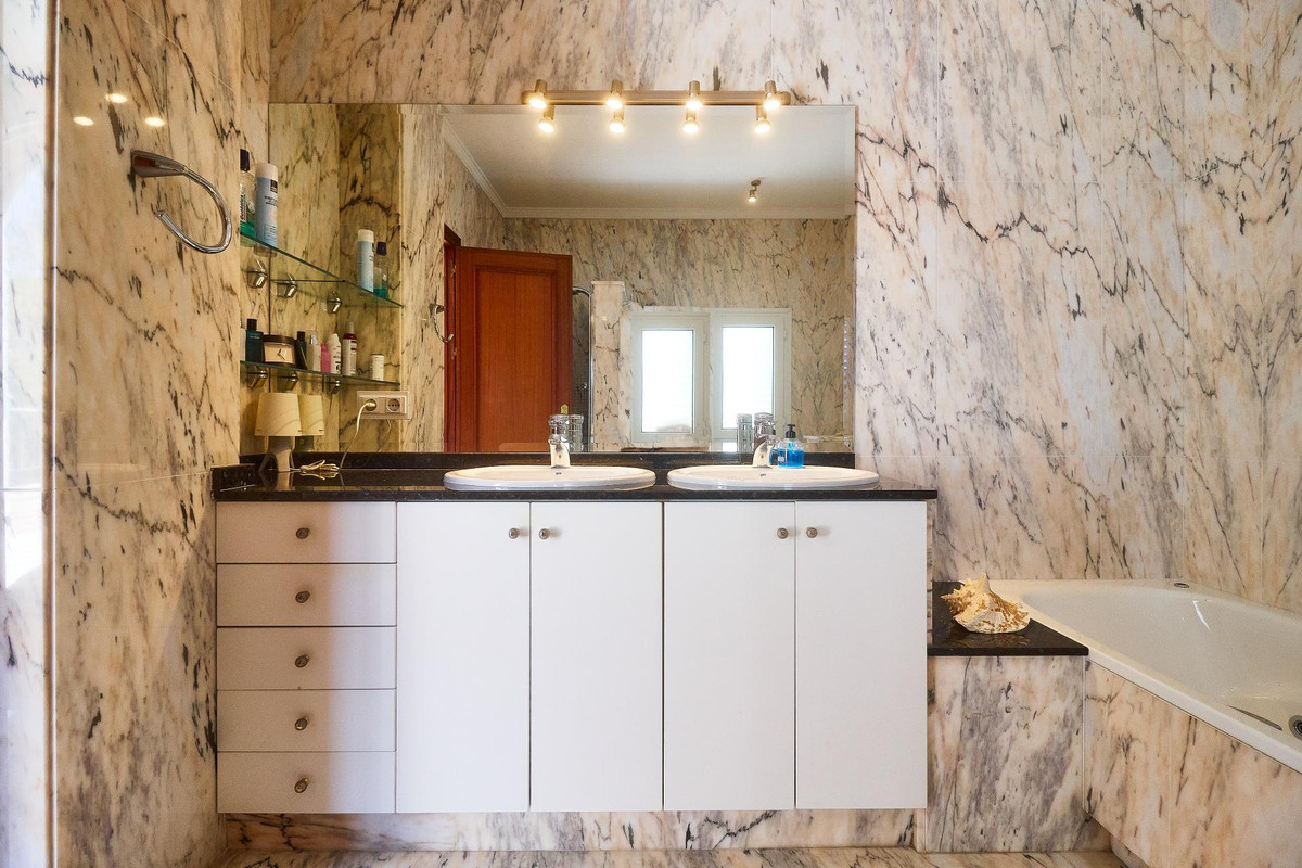 Property main view 45