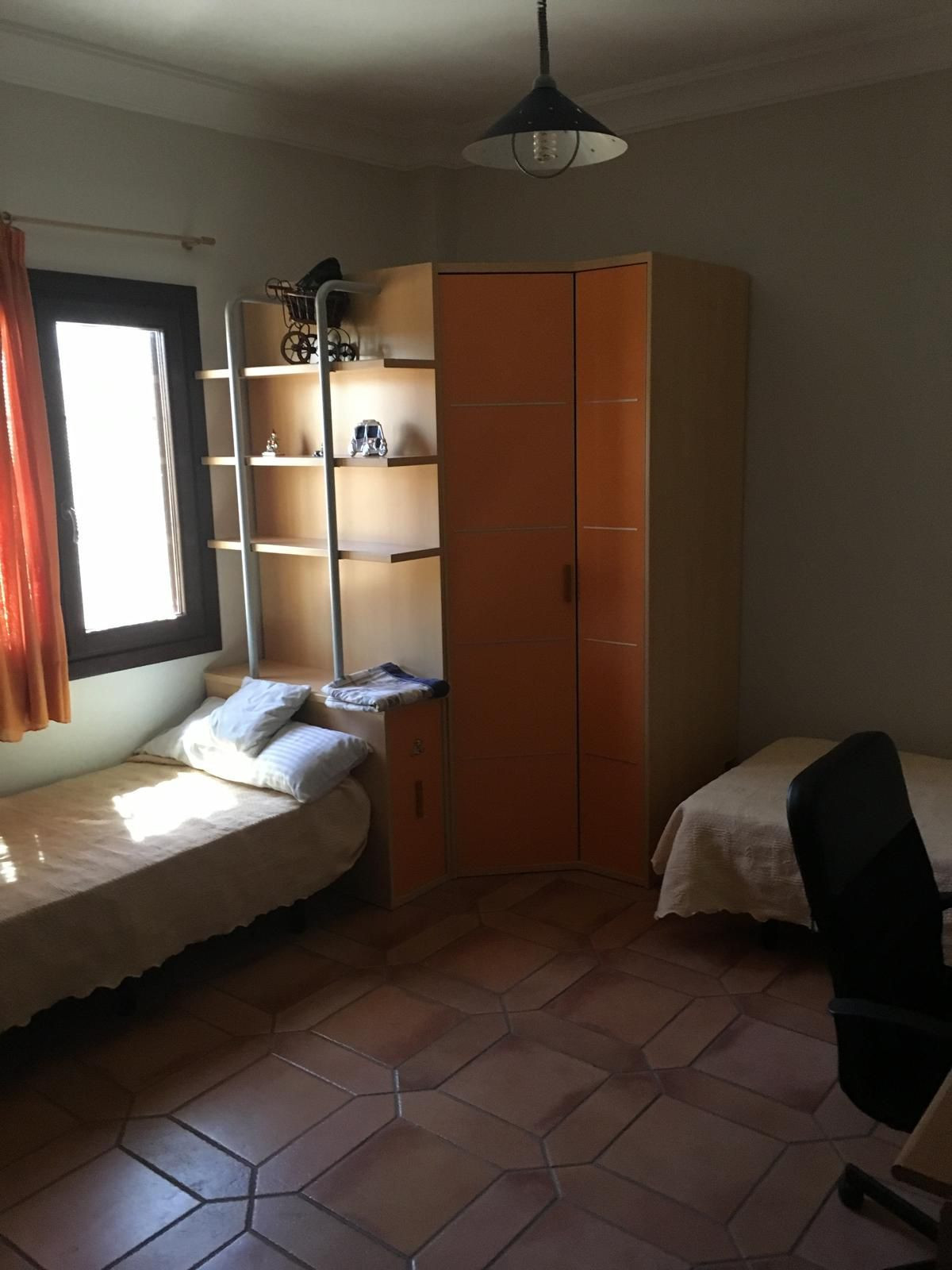 Property main view 60