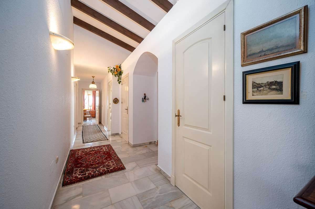 Huis te koop in El Faro | 3 slaapkamers H5045686
