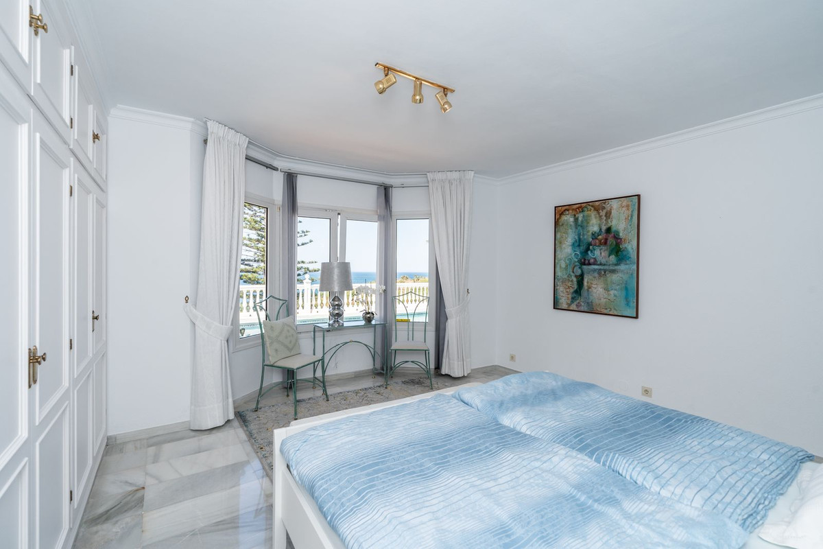 Huis te koop in Mijas Costa | 4 slaapkamers H5083999