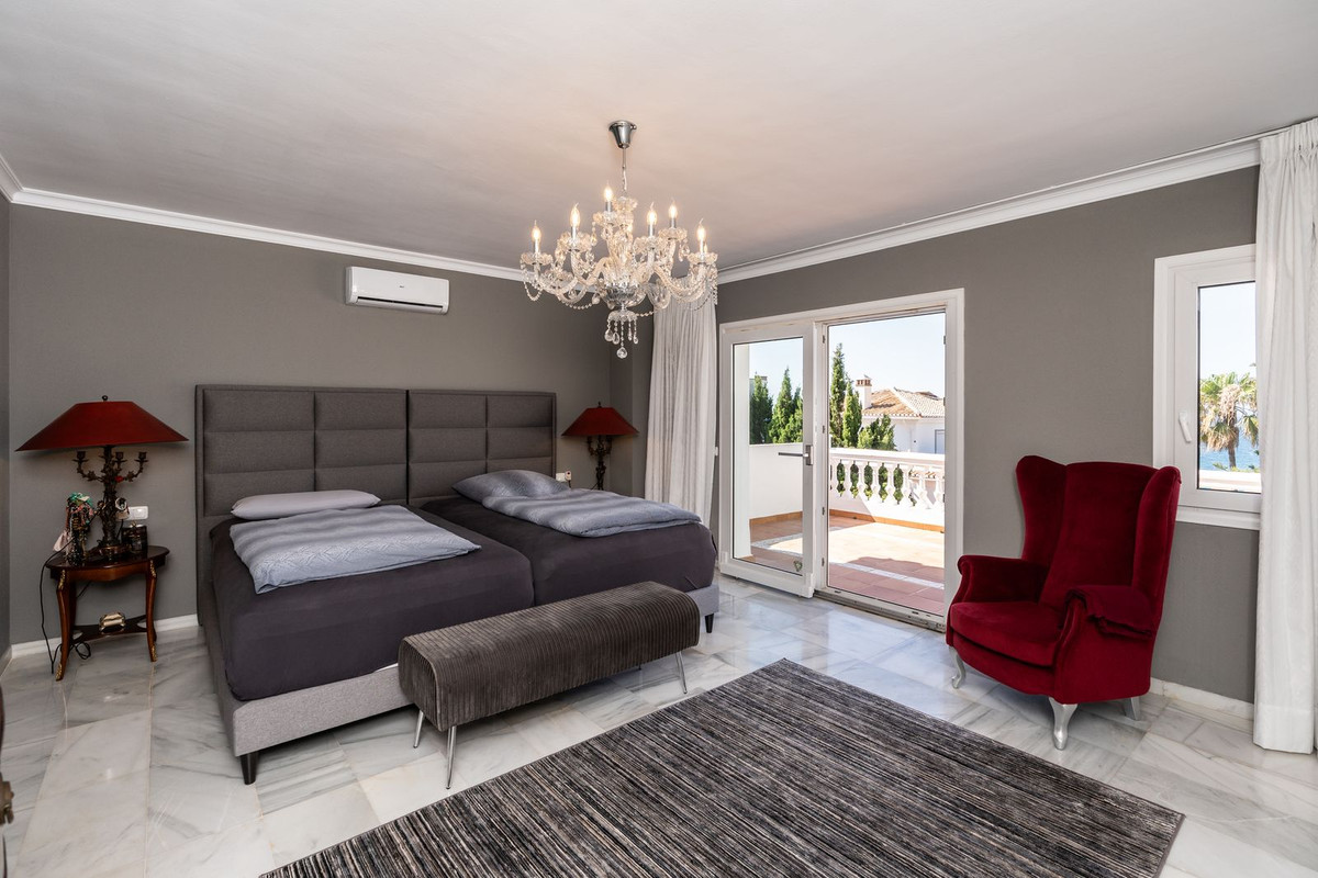 Huis te koop in Mijas Costa | 4 slaapkamers H5083999