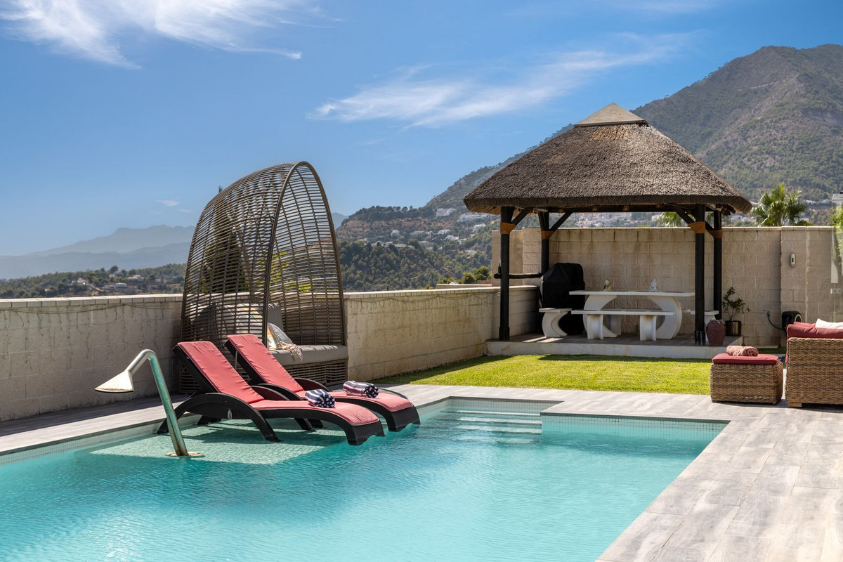 Huis te koop in Mijas Costa | 4 slaapkamers H5144125