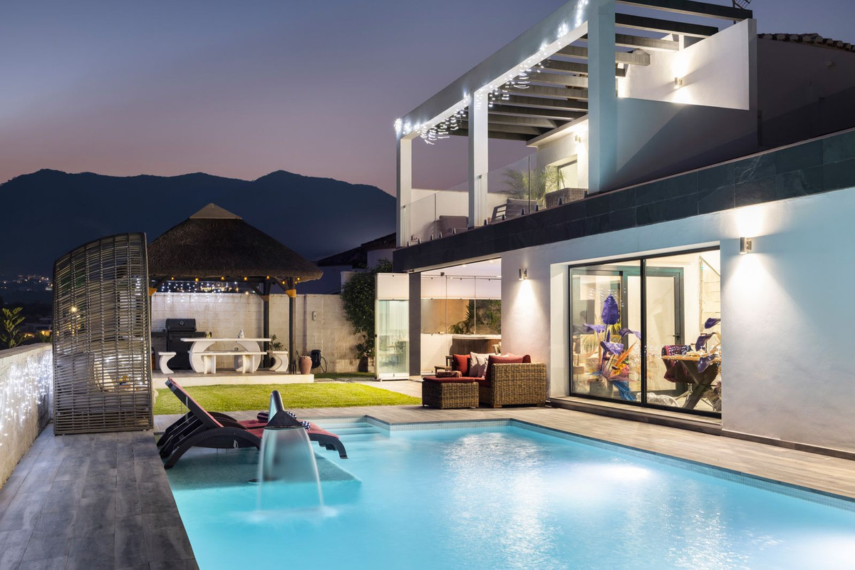 Huis te koop in Mijas Costa | 4 slaapkamers H5144125