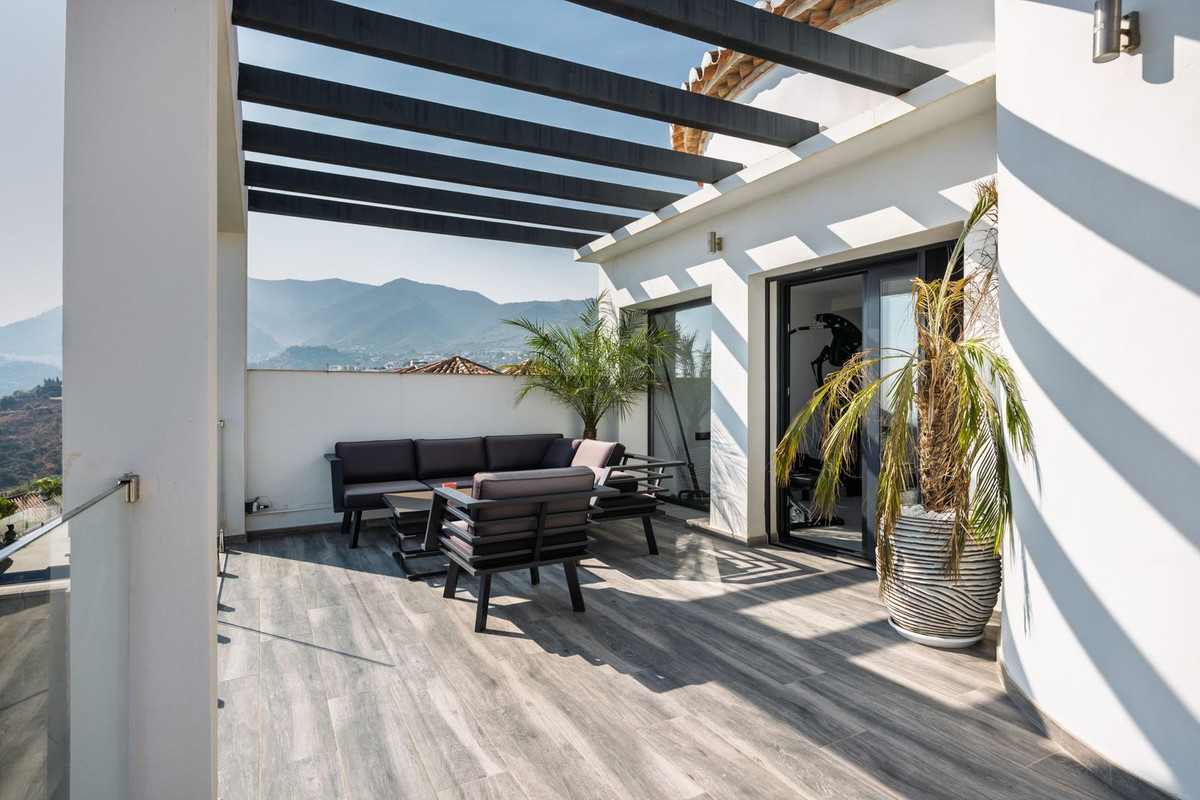 Huis te koop in Mijas Costa | 4 slaapkamers H5144125