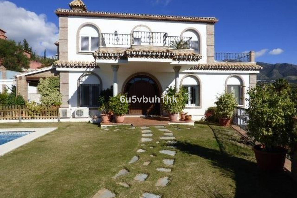 Huis te koop in Mijas Costa | 4 slaapkamers H5155876
