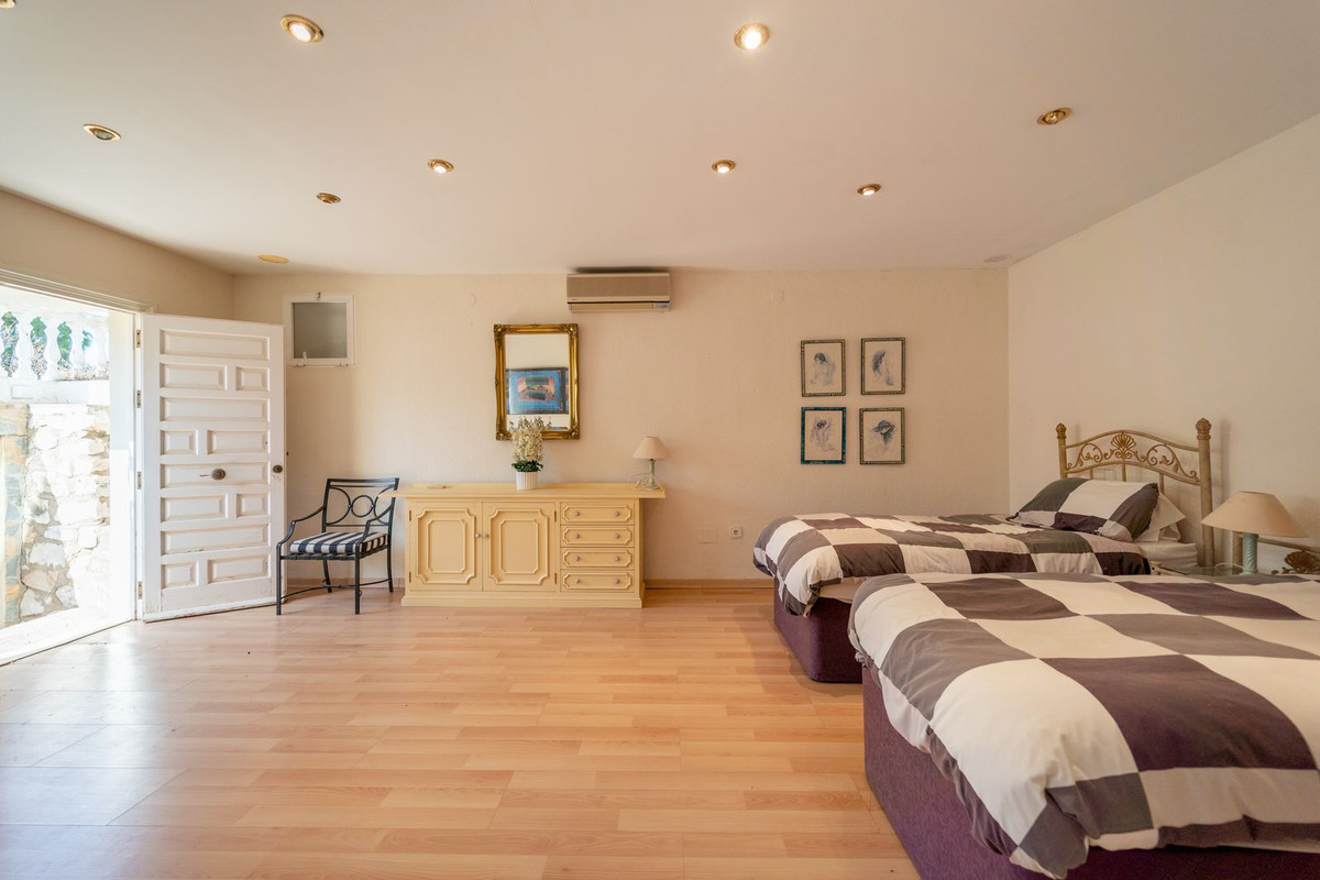 Property main view 74