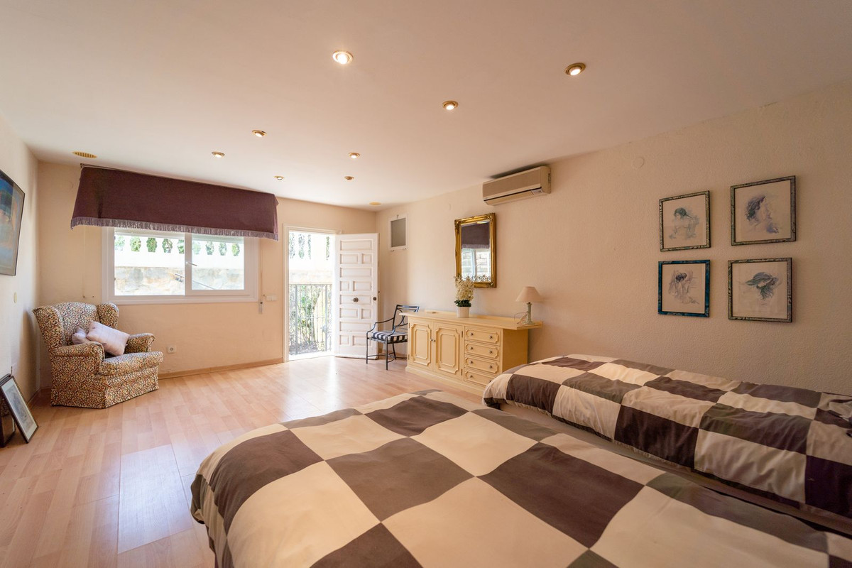 Property main view 75