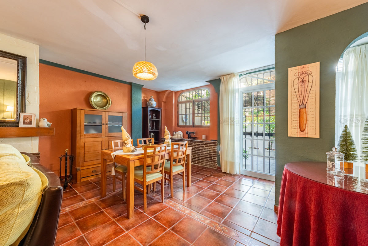 Huis te koop in Mijas Costa | 4 slaapkamers H5222365