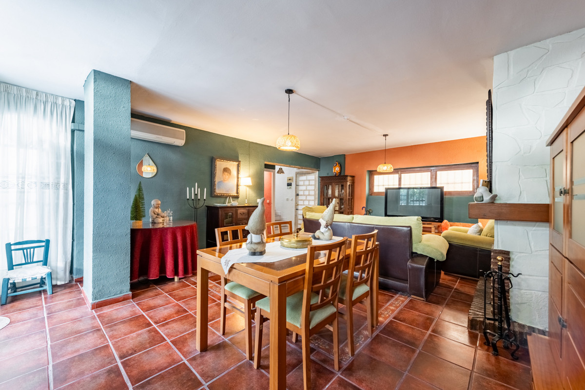 Huis te koop in Mijas Costa | 4 slaapkamers H5222365
