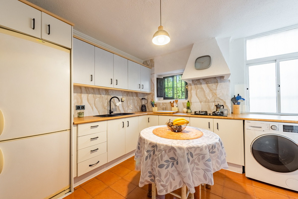 Huis te koop in Mijas Costa | 4 slaapkamers H5222365