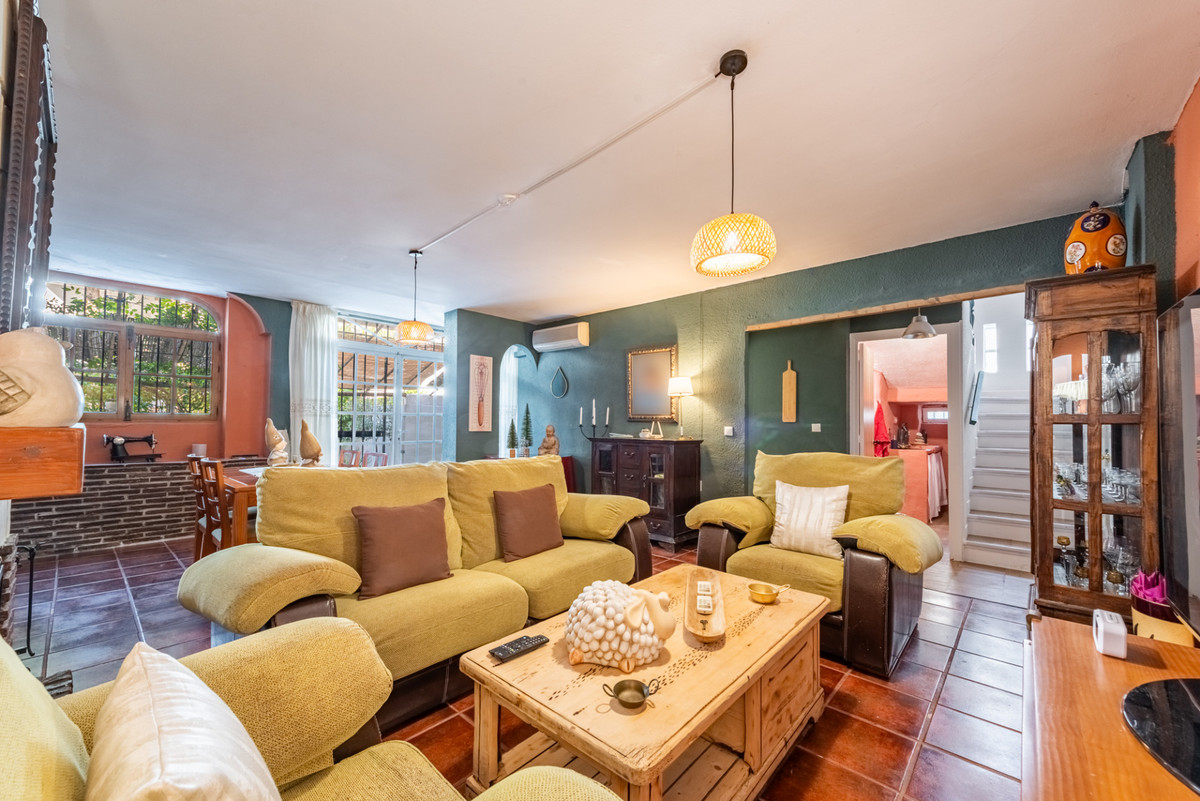 Huis te koop in Mijas Costa | 4 slaapkamers H5222365