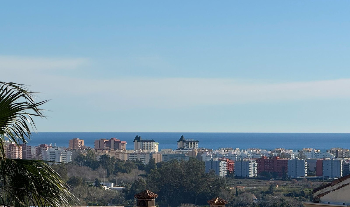 Huis te koop in Mijas Costa | 4 slaapkamers H5283952