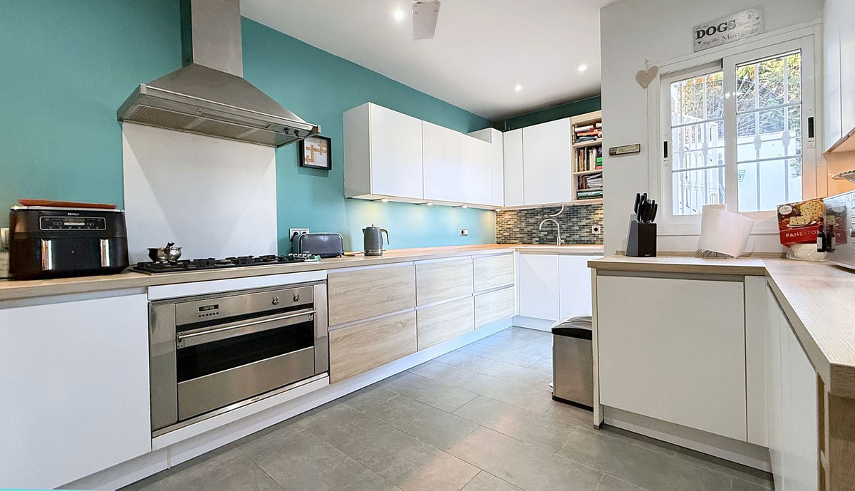 Huis te koop in Mijas Costa | 4 slaapkamers H5283952