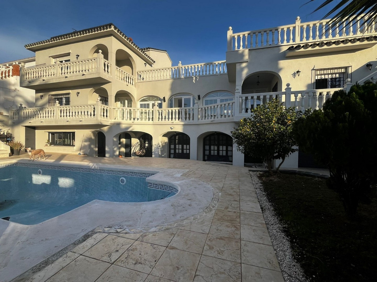 Huis te koop in Mijas Costa | 5 slaapkamers H5299099