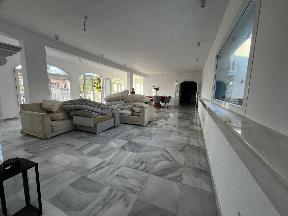 Huis te koop in Mijas Costa | 5 slaapkamers H5299099