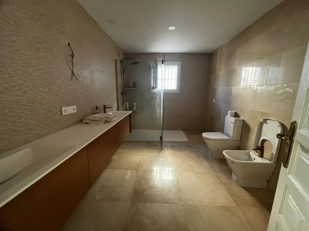 Huis te koop in Mijas Costa | 5 slaapkamers H5299099