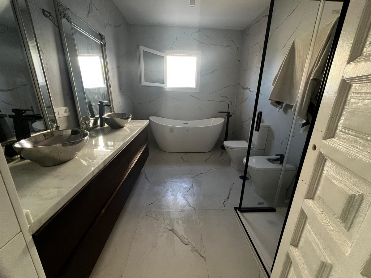 Huis te koop in Mijas Costa | 5 slaapkamers H5299099